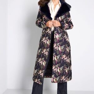 ModCloth x Collectif Upscale Attitude Floral Coat with Fur Collar